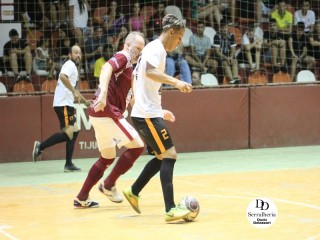 
<a style='margin-left: 5px;' class='btn btn-xs btn-social btn-facebook' href='https://www.facebook.com/sharer/sharer.php?u=https://boladovale.com.br/imgs/800-800-90/conteudo/fotos/1790/img2488.jpg' rel='popup' data-width='500' data-height='400'><i class='fa fa-facebook'></i>Compartilhar <span class='hidden-xs'>no Facebook</span>
</a> 
<a class='btn btn-default btn-xs' target='_blank' href='imgs/800-800-90/conteudo/fotos/1790/img2488.jpg'>
<span class='glyphicon glyphicon-cloud-download'></span> Salvar
</a> 
<span></span>