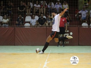 
<a style='margin-left: 5px;' class='btn btn-xs btn-social btn-facebook' href='https://www.facebook.com/sharer/sharer.php?u=https://boladovale.com.br/imgs/800-800-90/conteudo/fotos/1790/img2550.jpg' rel='popup' data-width='500' data-height='400'><i class='fa fa-facebook'></i>Compartilhar <span class='hidden-xs'>no Facebook</span>
</a> 
<a class='btn btn-default btn-xs' target='_blank' href='imgs/800-800-90/conteudo/fotos/1790/img2550.jpg'>
<span class='glyphicon glyphicon-cloud-download'></span> Salvar
</a> 
<span></span>