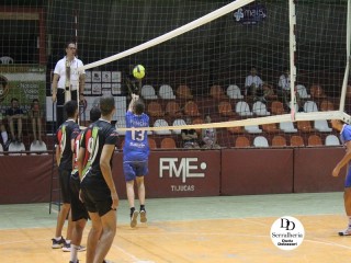 
<a style='margin-left: 5px;' class='btn btn-xs btn-social btn-facebook' href='https://www.facebook.com/sharer/sharer.php?u=https://boladovale.com.br/imgs/800-800-90/conteudo/fotos/1795/img3040.jpg' rel='popup' data-width='500' data-height='400'><i class='fa fa-facebook'></i>Compartilhar <span class='hidden-xs'>no Facebook</span>
</a> 
<a class='btn btn-default btn-xs' target='_blank' href='imgs/800-800-90/conteudo/fotos/1795/img3040.jpg'>
<span class='glyphicon glyphicon-cloud-download'></span> Salvar
</a> 
<span></span>