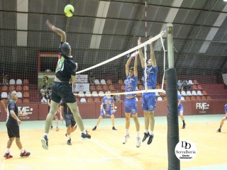 
<a style='margin-left: 5px;' class='btn btn-xs btn-social btn-facebook' href='https://www.facebook.com/sharer/sharer.php?u=https://boladovale.com.br/imgs/800-800-90/conteudo/fotos/1795/img3042.jpg' rel='popup' data-width='500' data-height='400'><i class='fa fa-facebook'></i>Compartilhar <span class='hidden-xs'>no Facebook</span>
</a> 
<a class='btn btn-default btn-xs' target='_blank' href='imgs/800-800-90/conteudo/fotos/1795/img3042.jpg'>
<span class='glyphicon glyphicon-cloud-download'></span> Salvar
</a> 
<span></span>