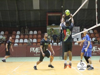 
<a style='margin-left: 5px;' class='btn btn-xs btn-social btn-facebook' href='https://www.facebook.com/sharer/sharer.php?u=https://boladovale.com.br/imgs/800-800-90/conteudo/fotos/1795/img3058.jpg' rel='popup' data-width='500' data-height='400'><i class='fa fa-facebook'></i>Compartilhar <span class='hidden-xs'>no Facebook</span>
</a> 
<a class='btn btn-default btn-xs' target='_blank' href='imgs/800-800-90/conteudo/fotos/1795/img3058.jpg'>
<span class='glyphicon glyphicon-cloud-download'></span> Salvar
</a> 
<span></span>