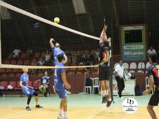
<a style='margin-left: 5px;' class='btn btn-xs btn-social btn-facebook' href='https://www.facebook.com/sharer/sharer.php?u=https://boladovale.com.br/imgs/800-800-90/conteudo/fotos/1795/img3109.jpg' rel='popup' data-width='500' data-height='400'><i class='fa fa-facebook'></i>Compartilhar <span class='hidden-xs'>no Facebook</span>
</a> 
<a class='btn btn-default btn-xs' target='_blank' href='imgs/800-800-90/conteudo/fotos/1795/img3109.jpg'>
<span class='glyphicon glyphicon-cloud-download'></span> Salvar
</a> 
<span></span>