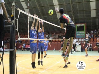 
<a style='margin-left: 5px;' class='btn btn-xs btn-social btn-facebook' href='https://www.facebook.com/sharer/sharer.php?u=https://boladovale.com.br/imgs/800-800-90/conteudo/fotos/1795/img3117.jpg' rel='popup' data-width='500' data-height='400'><i class='fa fa-facebook'></i>Compartilhar <span class='hidden-xs'>no Facebook</span>
</a> 
<a class='btn btn-default btn-xs' target='_blank' href='imgs/800-800-90/conteudo/fotos/1795/img3117.jpg'>
<span class='glyphicon glyphicon-cloud-download'></span> Salvar
</a> 
<span></span>