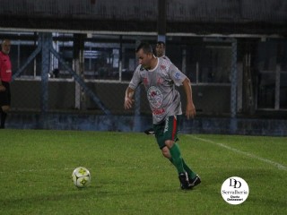 
<a style='margin-left: 5px;' class='btn btn-xs btn-social btn-facebook' href='https://www.facebook.com/sharer/sharer.php?u=https://boladovale.com.br/imgs/800-800-90/conteudo/fotos/1798/img4092.jpg' rel='popup' data-width='500' data-height='400'><i class='fa fa-facebook'></i>Compartilhar <span class='hidden-xs'>no Facebook</span>
</a> 
<a class='btn btn-default btn-xs' target='_blank' href='imgs/800-800-90/conteudo/fotos/1798/img4092.jpg'>
<span class='glyphicon glyphicon-cloud-download'></span> Salvar
</a> 
<span></span>
