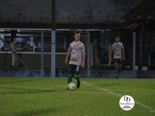 
<a style='margin-left: 5px;' class='btn btn-xs btn-social btn-facebook' href='https://www.facebook.com/sharer/sharer.php?u=https://boladovale.com.br/imgs/800-800-90/conteudo/fotos/1798/img4094.jpg' rel='popup' data-width='500' data-height='400'><i class='fa fa-facebook'></i>Compartilhar <span class='hidden-xs'>no Facebook</span>
</a> 
<a class='btn btn-default btn-xs' target='_blank' href='imgs/800-800-90/conteudo/fotos/1798/img4094.jpg'>
<span class='glyphicon glyphicon-cloud-download'></span> Salvar
</a> 
<span></span>