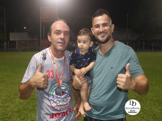 
<a style='margin-left: 5px;' class='btn btn-xs btn-social btn-facebook' href='https://www.facebook.com/sharer/sharer.php?u=https://boladovale.com.br/imgs/800-800-90/conteudo/fotos/1798/img4152.jpg' rel='popup' data-width='500' data-height='400'><i class='fa fa-facebook'></i>Compartilhar <span class='hidden-xs'>no Facebook</span>
</a> 
<a class='btn btn-default btn-xs' target='_blank' href='imgs/800-800-90/conteudo/fotos/1798/img4152.jpg'>
<span class='glyphicon glyphicon-cloud-download'></span> Salvar
</a> 
<span></span>