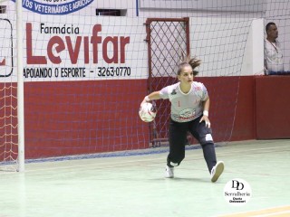 
<a style='margin-left: 5px;' class='btn btn-xs btn-social btn-facebook' href='https://www.facebook.com/sharer/sharer.php?u=https://boladovale.com.br/imgs/800-800-90/conteudo/fotos/1799/img4312.jpg' rel='popup' data-width='500' data-height='400'><i class='fa fa-facebook'></i>Compartilhar <span class='hidden-xs'>no Facebook</span>
</a> 
<a class='btn btn-default btn-xs' target='_blank' href='imgs/800-800-90/conteudo/fotos/1799/img4312.jpg'>
<span class='glyphicon glyphicon-cloud-download'></span> Salvar
</a> 
<span></span>