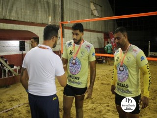 
<a style='margin-left: 5px;' class='btn btn-xs btn-social btn-facebook' href='https://www.facebook.com/sharer/sharer.php?u=https://boladovale.com.br/imgs/800-800-90/conteudo/fotos/1805/img4931.jpg' rel='popup' data-width='500' data-height='400'><i class='fa fa-facebook'></i>Compartilhar <span class='hidden-xs'>no Facebook</span>
</a> 
<a class='btn btn-default btn-xs' target='_blank' href='imgs/800-800-90/conteudo/fotos/1805/img4931.jpg'>
<span class='glyphicon glyphicon-cloud-download'></span> Salvar
</a> 
<span></span>