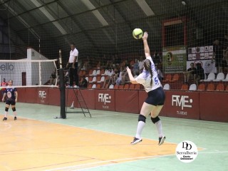 
<a style='margin-left: 5px;' class='btn btn-xs btn-social btn-facebook' href='https://www.facebook.com/sharer/sharer.php?u=https://boladovale.com.br/imgs/800-800-90/conteudo/fotos/1806/img5207.jpg' rel='popup' data-width='500' data-height='400'><i class='fa fa-facebook'></i>Compartilhar <span class='hidden-xs'>no Facebook</span>
</a> 
<a class='btn btn-default btn-xs' target='_blank' href='imgs/800-800-90/conteudo/fotos/1806/img5207.jpg'>
<span class='glyphicon glyphicon-cloud-download'></span> Salvar
</a> 
<span></span>