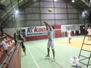 
<a style='margin-left: 5px;' class='btn btn-xs btn-social btn-facebook' href='https://www.facebook.com/sharer/sharer.php?u=https://boladovale.com.br/imgs/800-800-90/conteudo/fotos/1807/img5398.jpg' rel='popup' data-width='500' data-height='400'><i class='fa fa-facebook'></i>Compartilhar <span class='hidden-xs'>no Facebook</span>
</a> 
<a class='btn btn-default btn-xs' target='_blank' href='imgs/800-800-90/conteudo/fotos/1807/img5398.jpg'>
<span class='glyphicon glyphicon-cloud-download'></span> Salvar
</a> 
<span></span>