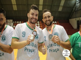 
<a style='margin-left: 5px;' class='btn btn-xs btn-social btn-facebook' href='https://www.facebook.com/sharer/sharer.php?u=https://boladovale.com.br/imgs/800-800-90/conteudo/fotos/1807/img5478.jpg' rel='popup' data-width='500' data-height='400'><i class='fa fa-facebook'></i>Compartilhar <span class='hidden-xs'>no Facebook</span>
</a> 
<a class='btn btn-default btn-xs' target='_blank' href='imgs/800-800-90/conteudo/fotos/1807/img5478.jpg'>
<span class='glyphicon glyphicon-cloud-download'></span> Salvar
</a> 
<span></span>