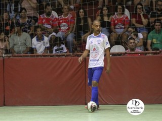 
<a style='margin-left: 5px;' class='btn btn-xs btn-social btn-facebook' href='https://www.facebook.com/sharer/sharer.php?u=https://boladovale.com.br/imgs/800-800-90/conteudo/fotos/1810/img5593.jpg' rel='popup' data-width='500' data-height='400'><i class='fa fa-facebook'></i>Compartilhar <span class='hidden-xs'>no Facebook</span>
</a> 
<a class='btn btn-default btn-xs' target='_blank' href='imgs/800-800-90/conteudo/fotos/1810/img5593.jpg'>
<span class='glyphicon glyphicon-cloud-download'></span> Salvar
</a> 
<span></span>