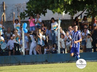 
<a style='margin-left: 5px;' class='btn btn-xs btn-social btn-facebook' href='https://www.facebook.com/sharer/sharer.php?u=https://boladovale.com.br/imgs/800-800-90/conteudo/fotos/1817/img5556.jpg' rel='popup' data-width='500' data-height='400'><i class='fa fa-facebook'></i>Compartilhar <span class='hidden-xs'>no Facebook</span>
</a> 
<a class='btn btn-default btn-xs' target='_blank' href='imgs/800-800-90/conteudo/fotos/1817/img5556.jpg'>
<span class='glyphicon glyphicon-cloud-download'></span> Salvar
</a> 
<span></span>