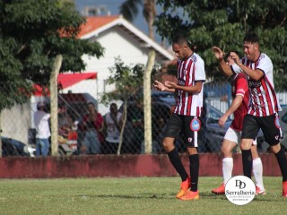 
<a style='margin-left: 5px;' class='btn btn-xs btn-social btn-facebook' href='https://www.facebook.com/sharer/sharer.php?u=https://boladovale.com.br/imgs/800-800-90/conteudo/fotos/1825/img7795.jpg' rel='popup' data-width='500' data-height='400'><i class='fa fa-facebook'></i>Compartilhar <span class='hidden-xs'>no Facebook</span>
</a> 
<a class='btn btn-default btn-xs' target='_blank' href='imgs/800-800-90/conteudo/fotos/1825/img7795.jpg'>
<span class='glyphicon glyphicon-cloud-download'></span> Salvar
</a> 
<span></span>