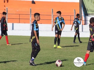 
<a style='margin-left: 5px;' class='btn btn-xs btn-social btn-facebook' href='https://www.facebook.com/sharer/sharer.php?u=https://boladovale.com.br/imgs/800-800-90/conteudo/fotos/1831/img8660.jpg' rel='popup' data-width='500' data-height='400'><i class='fa fa-facebook'></i>Compartilhar <span class='hidden-xs'>no Facebook</span>
</a> 
<a class='btn btn-default btn-xs' target='_blank' href='imgs/800-800-90/conteudo/fotos/1831/img8660.jpg'>
<span class='glyphicon glyphicon-cloud-download'></span> Salvar
</a> 
<span></span>