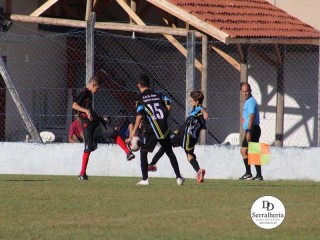 
<a style='margin-left: 5px;' class='btn btn-xs btn-social btn-facebook' href='https://www.facebook.com/sharer/sharer.php?u=https://boladovale.com.br/imgs/800-800-90/conteudo/fotos/1831/img8706.jpg' rel='popup' data-width='500' data-height='400'><i class='fa fa-facebook'></i>Compartilhar <span class='hidden-xs'>no Facebook</span>
</a> 
<a class='btn btn-default btn-xs' target='_blank' href='imgs/800-800-90/conteudo/fotos/1831/img8706.jpg'>
<span class='glyphicon glyphicon-cloud-download'></span> Salvar
</a> 
<span></span>