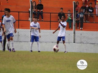 
<a style='margin-left: 5px;' class='btn btn-xs btn-social btn-facebook' href='https://www.facebook.com/sharer/sharer.php?u=https://boladovale.com.br/imgs/800-800-90/conteudo/fotos/1835/img9092.jpg' rel='popup' data-width='500' data-height='400'><i class='fa fa-facebook'></i>Compartilhar <span class='hidden-xs'>no Facebook</span>
</a> 
<a class='btn btn-default btn-xs' target='_blank' href='imgs/800-800-90/conteudo/fotos/1835/img9092.jpg'>
<span class='glyphicon glyphicon-cloud-download'></span> Salvar
</a> 
<span></span>
