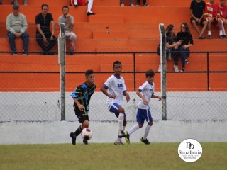 
<a style='margin-left: 5px;' class='btn btn-xs btn-social btn-facebook' href='https://www.facebook.com/sharer/sharer.php?u=https://boladovale.com.br/imgs/800-800-90/conteudo/fotos/1835/img9132.jpg' rel='popup' data-width='500' data-height='400'><i class='fa fa-facebook'></i>Compartilhar <span class='hidden-xs'>no Facebook</span>
</a> 
<a class='btn btn-default btn-xs' target='_blank' href='imgs/800-800-90/conteudo/fotos/1835/img9132.jpg'>
<span class='glyphicon glyphicon-cloud-download'></span> Salvar
</a> 
<span></span>