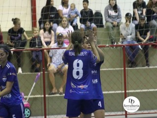 
<a style='margin-left: 5px;' class='btn btn-xs btn-social btn-facebook' href='https://www.facebook.com/sharer/sharer.php?u=https://boladovale.com.br/imgs/800-800-90/conteudo/fotos/1836/img9335.jpg' rel='popup' data-width='500' data-height='400'><i class='fa fa-facebook'></i>Compartilhar <span class='hidden-xs'>no Facebook</span>
</a> 
<a class='btn btn-default btn-xs' target='_blank' href='imgs/800-800-90/conteudo/fotos/1836/img9335.jpg'>
<span class='glyphicon glyphicon-cloud-download'></span> Salvar
</a> 
<span></span>