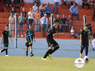 
<a style='margin-left: 5px;' class='btn btn-xs btn-social btn-facebook' href='https://www.facebook.com/sharer/sharer.php?u=https://boladovale.com.br/imgs/800-800-90/conteudo/fotos/1839/img9759.jpg' rel='popup' data-width='500' data-height='400'><i class='fa fa-facebook'></i>Compartilhar <span class='hidden-xs'>no Facebook</span>
</a> 
<a class='btn btn-default btn-xs' target='_blank' href='imgs/800-800-90/conteudo/fotos/1839/img9759.jpg'>
<span class='glyphicon glyphicon-cloud-download'></span> Salvar
</a> 
<span></span>