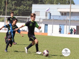 
<a style='margin-left: 5px;' class='btn btn-xs btn-social btn-facebook' href='https://www.facebook.com/sharer/sharer.php?u=https://boladovale.com.br/imgs/800-800-90/conteudo/fotos/1839/img9791.jpg' rel='popup' data-width='500' data-height='400'><i class='fa fa-facebook'></i>Compartilhar <span class='hidden-xs'>no Facebook</span>
</a> 
<a class='btn btn-default btn-xs' target='_blank' href='imgs/800-800-90/conteudo/fotos/1839/img9791.jpg'>
<span class='glyphicon glyphicon-cloud-download'></span> Salvar
</a> 
<span></span>