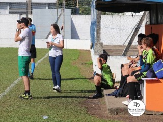 
<a style='margin-left: 5px;' class='btn btn-xs btn-social btn-facebook' href='https://www.facebook.com/sharer/sharer.php?u=https://boladovale.com.br/imgs/800-800-90/conteudo/fotos/1840/img9900.jpg' rel='popup' data-width='500' data-height='400'><i class='fa fa-facebook'></i>Compartilhar <span class='hidden-xs'>no Facebook</span>
</a> 
<a class='btn btn-default btn-xs' target='_blank' href='imgs/800-800-90/conteudo/fotos/1840/img9900.jpg'>
<span class='glyphicon glyphicon-cloud-download'></span> Salvar
</a> 
<span></span>