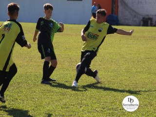 
<a style='margin-left: 5px;' class='btn btn-xs btn-social btn-facebook' href='https://www.facebook.com/sharer/sharer.php?u=https://boladovale.com.br/imgs/800-800-90/conteudo/fotos/1840/img9933.jpg' rel='popup' data-width='500' data-height='400'><i class='fa fa-facebook'></i>Compartilhar <span class='hidden-xs'>no Facebook</span>
</a> 
<a class='btn btn-default btn-xs' target='_blank' href='imgs/800-800-90/conteudo/fotos/1840/img9933.jpg'>
<span class='glyphicon glyphicon-cloud-download'></span> Salvar
</a> 
<span></span>