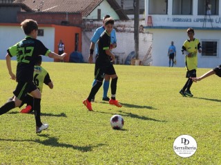 
<a style='margin-left: 5px;' class='btn btn-xs btn-social btn-facebook' href='https://www.facebook.com/sharer/sharer.php?u=https://boladovale.com.br/imgs/800-800-90/conteudo/fotos/1840/img9955.jpg' rel='popup' data-width='500' data-height='400'><i class='fa fa-facebook'></i>Compartilhar <span class='hidden-xs'>no Facebook</span>
</a> 
<a class='btn btn-default btn-xs' target='_blank' href='imgs/800-800-90/conteudo/fotos/1840/img9955.jpg'>
<span class='glyphicon glyphicon-cloud-download'></span> Salvar
</a> 
<span></span>