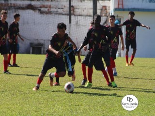 
<a style='margin-left: 5px;' class='btn btn-xs btn-social btn-facebook' href='https://www.facebook.com/sharer/sharer.php?u=https://boladovale.com.br/imgs/800-800-90/conteudo/fotos/1841/img0108.jpg' rel='popup' data-width='500' data-height='400'><i class='fa fa-facebook'></i>Compartilhar <span class='hidden-xs'>no Facebook</span>
</a> 
<a class='btn btn-default btn-xs' target='_blank' href='imgs/800-800-90/conteudo/fotos/1841/img0108.jpg'>
<span class='glyphicon glyphicon-cloud-download'></span> Salvar
</a> 
<span></span>
