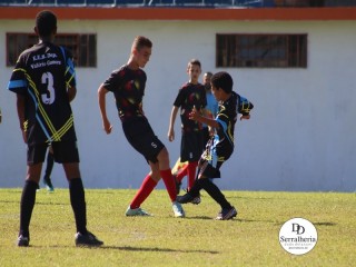
<a style='margin-left: 5px;' class='btn btn-xs btn-social btn-facebook' href='https://www.facebook.com/sharer/sharer.php?u=https://boladovale.com.br/imgs/800-800-90/conteudo/fotos/1841/img0155.jpg' rel='popup' data-width='500' data-height='400'><i class='fa fa-facebook'></i>Compartilhar <span class='hidden-xs'>no Facebook</span>
</a> 
<a class='btn btn-default btn-xs' target='_blank' href='imgs/800-800-90/conteudo/fotos/1841/img0155.jpg'>
<span class='glyphicon glyphicon-cloud-download'></span> Salvar
</a> 
<span></span>