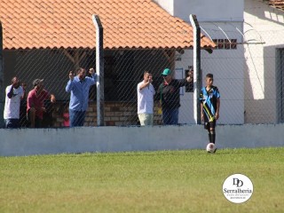 
<a style='margin-left: 5px;' class='btn btn-xs btn-social btn-facebook' href='https://www.facebook.com/sharer/sharer.php?u=https://boladovale.com.br/imgs/800-800-90/conteudo/fotos/1841/img0220.jpg' rel='popup' data-width='500' data-height='400'><i class='fa fa-facebook'></i>Compartilhar <span class='hidden-xs'>no Facebook</span>
</a> 
<a class='btn btn-default btn-xs' target='_blank' href='imgs/800-800-90/conteudo/fotos/1841/img0220.jpg'>
<span class='glyphicon glyphicon-cloud-download'></span> Salvar
</a> 
<span></span>