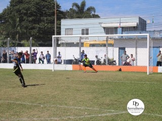 
<a style='margin-left: 5px;' class='btn btn-xs btn-social btn-facebook' href='https://www.facebook.com/sharer/sharer.php?u=https://boladovale.com.br/imgs/800-800-90/conteudo/fotos/1841/img0239.jpg' rel='popup' data-width='500' data-height='400'><i class='fa fa-facebook'></i>Compartilhar <span class='hidden-xs'>no Facebook</span>
</a> 
<a class='btn btn-default btn-xs' target='_blank' href='imgs/800-800-90/conteudo/fotos/1841/img0239.jpg'>
<span class='glyphicon glyphicon-cloud-download'></span> Salvar
</a> 
<span></span>