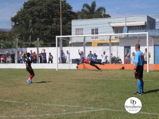 
<a style='margin-left: 5px;' class='btn btn-xs btn-social btn-facebook' href='https://www.facebook.com/sharer/sharer.php?u=https://boladovale.com.br/imgs/800-800-90/conteudo/fotos/1841/img0315.jpg' rel='popup' data-width='500' data-height='400'><i class='fa fa-facebook'></i>Compartilhar <span class='hidden-xs'>no Facebook</span>
</a> 
<a class='btn btn-default btn-xs' target='_blank' href='imgs/800-800-90/conteudo/fotos/1841/img0315.jpg'>
<span class='glyphicon glyphicon-cloud-download'></span> Salvar
</a> 
<span></span>