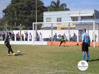 
<a style='margin-left: 5px;' class='btn btn-xs btn-social btn-facebook' href='https://www.facebook.com/sharer/sharer.php?u=https://boladovale.com.br/imgs/800-800-90/conteudo/fotos/1841/img0321.jpg' rel='popup' data-width='500' data-height='400'><i class='fa fa-facebook'></i>Compartilhar <span class='hidden-xs'>no Facebook</span>
</a> 
<a class='btn btn-default btn-xs' target='_blank' href='imgs/800-800-90/conteudo/fotos/1841/img0321.jpg'>
<span class='glyphicon glyphicon-cloud-download'></span> Salvar
</a> 
<span></span>