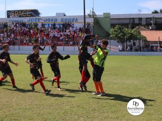 
<a style='margin-left: 5px;' class='btn btn-xs btn-social btn-facebook' href='https://www.facebook.com/sharer/sharer.php?u=https://boladovale.com.br/imgs/800-800-90/conteudo/fotos/1841/img0329.jpg' rel='popup' data-width='500' data-height='400'><i class='fa fa-facebook'></i>Compartilhar <span class='hidden-xs'>no Facebook</span>
</a> 
<a class='btn btn-default btn-xs' target='_blank' href='imgs/800-800-90/conteudo/fotos/1841/img0329.jpg'>
<span class='glyphicon glyphicon-cloud-download'></span> Salvar
</a> 
<span></span>