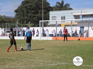 
<a style='margin-left: 5px;' class='btn btn-xs btn-social btn-facebook' href='https://www.facebook.com/sharer/sharer.php?u=https://boladovale.com.br/imgs/800-800-90/conteudo/fotos/1841/img0334.jpg' rel='popup' data-width='500' data-height='400'><i class='fa fa-facebook'></i>Compartilhar <span class='hidden-xs'>no Facebook</span>
</a> 
<a class='btn btn-default btn-xs' target='_blank' href='imgs/800-800-90/conteudo/fotos/1841/img0334.jpg'>
<span class='glyphicon glyphicon-cloud-download'></span> Salvar
</a> 
<span></span>
