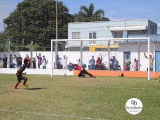 
<a style='margin-left: 5px;' class='btn btn-xs btn-social btn-facebook' href='https://www.facebook.com/sharer/sharer.php?u=https://boladovale.com.br/imgs/800-800-90/conteudo/fotos/1841/img0337.jpg' rel='popup' data-width='500' data-height='400'><i class='fa fa-facebook'></i>Compartilhar <span class='hidden-xs'>no Facebook</span>
</a> 
<a class='btn btn-default btn-xs' target='_blank' href='imgs/800-800-90/conteudo/fotos/1841/img0337.jpg'>
<span class='glyphicon glyphicon-cloud-download'></span> Salvar
</a> 
<span></span>