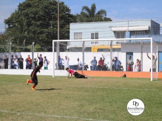 
<a style='margin-left: 5px;' class='btn btn-xs btn-social btn-facebook' href='https://www.facebook.com/sharer/sharer.php?u=https://boladovale.com.br/imgs/800-800-90/conteudo/fotos/1841/img0339.jpg' rel='popup' data-width='500' data-height='400'><i class='fa fa-facebook'></i>Compartilhar <span class='hidden-xs'>no Facebook</span>
</a> 
<a class='btn btn-default btn-xs' target='_blank' href='imgs/800-800-90/conteudo/fotos/1841/img0339.jpg'>
<span class='glyphicon glyphicon-cloud-download'></span> Salvar
</a> 
<span></span>