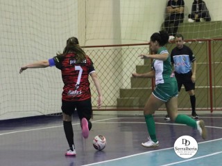 
<a style='margin-left: 5px;' class='btn btn-xs btn-social btn-facebook' href='https://www.facebook.com/sharer/sharer.php?u=https://boladovale.com.br/imgs/800-800-90/conteudo/fotos/1845/img0911.jpg' rel='popup' data-width='500' data-height='400'><i class='fa fa-facebook'></i>Compartilhar <span class='hidden-xs'>no Facebook</span>
</a> 
<a class='btn btn-default btn-xs' target='_blank' href='imgs/800-800-90/conteudo/fotos/1845/img0911.jpg'>
<span class='glyphicon glyphicon-cloud-download'></span> Salvar
</a> 
<span></span>