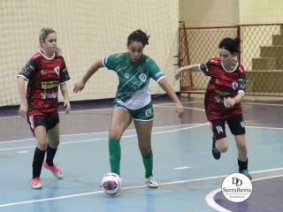 
<a style='margin-left: 5px;' class='btn btn-xs btn-social btn-facebook' href='https://www.facebook.com/sharer/sharer.php?u=https://boladovale.com.br/imgs/800-800-90/conteudo/fotos/1845/img0942.jpg' rel='popup' data-width='500' data-height='400'><i class='fa fa-facebook'></i>Compartilhar <span class='hidden-xs'>no Facebook</span>
</a> 
<a class='btn btn-default btn-xs' target='_blank' href='imgs/800-800-90/conteudo/fotos/1845/img0942.jpg'>
<span class='glyphicon glyphicon-cloud-download'></span> Salvar
</a> 
<span></span>