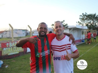 
<a style='margin-left: 5px;' class='btn btn-xs btn-social btn-facebook' href='https://www.facebook.com/sharer/sharer.php?u=https://boladovale.com.br/imgs/800-800-90/conteudo/fotos/1847/img1677.jpg' rel='popup' data-width='500' data-height='400'><i class='fa fa-facebook'></i>Compartilhar <span class='hidden-xs'>no Facebook</span>
</a> 
<a class='btn btn-default btn-xs' target='_blank' href='imgs/800-800-90/conteudo/fotos/1847/img1677.jpg'>
<span class='glyphicon glyphicon-cloud-download'></span> Salvar
</a> 
<span></span>
