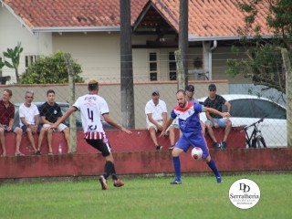 
<a style='margin-left: 5px;' class='btn btn-xs btn-social btn-facebook' href='https://www.facebook.com/sharer/sharer.php?u=https://boladovale.com.br/imgs/800-800-90/conteudo/fotos/1853/img2403.jpg' rel='popup' data-width='500' data-height='400'><i class='fa fa-facebook'></i>Compartilhar <span class='hidden-xs'>no Facebook</span>
</a> 
<a class='btn btn-default btn-xs' target='_blank' href='imgs/800-800-90/conteudo/fotos/1853/img2403.jpg'>
<span class='glyphicon glyphicon-cloud-download'></span> Salvar
</a> 
<span></span>