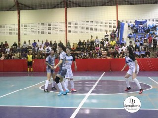 
<a style='margin-left: 5px;' class='btn btn-xs btn-social btn-facebook' href='https://www.facebook.com/sharer/sharer.php?u=https://boladovale.com.br/imgs/800-800-90/conteudo/fotos/1869/img6341.jpg' rel='popup' data-width='500' data-height='400'><i class='fa fa-facebook'></i>Compartilhar <span class='hidden-xs'>no Facebook</span>
</a> 
<a class='btn btn-default btn-xs' target='_blank' href='imgs/800-800-90/conteudo/fotos/1869/img6341.jpg'>
<span class='glyphicon glyphicon-cloud-download'></span> Salvar
</a> 
<span></span>