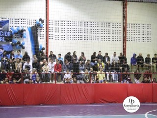 
<a style='margin-left: 5px;' class='btn btn-xs btn-social btn-facebook' href='https://www.facebook.com/sharer/sharer.php?u=https://boladovale.com.br/imgs/800-800-90/conteudo/fotos/1870/img6588.jpg' rel='popup' data-width='500' data-height='400'><i class='fa fa-facebook'></i>Compartilhar <span class='hidden-xs'>no Facebook</span>
</a> 
<a class='btn btn-default btn-xs' target='_blank' href='imgs/800-800-90/conteudo/fotos/1870/img6588.jpg'>
<span class='glyphicon glyphicon-cloud-download'></span> Salvar
</a> 
<span></span>