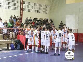 
<a style='margin-left: 5px;' class='btn btn-xs btn-social btn-facebook' href='https://www.facebook.com/sharer/sharer.php?u=https://boladovale.com.br/imgs/800-800-90/conteudo/fotos/1870/img6589.jpg' rel='popup' data-width='500' data-height='400'><i class='fa fa-facebook'></i>Compartilhar <span class='hidden-xs'>no Facebook</span>
</a> 
<a class='btn btn-default btn-xs' target='_blank' href='imgs/800-800-90/conteudo/fotos/1870/img6589.jpg'>
<span class='glyphicon glyphicon-cloud-download'></span> Salvar
</a> 
<span></span>