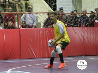 
<a style='margin-left: 5px;' class='btn btn-xs btn-social btn-facebook' href='https://www.facebook.com/sharer/sharer.php?u=https://boladovale.com.br/imgs/800-800-90/conteudo/fotos/1870/img6627.jpg' rel='popup' data-width='500' data-height='400'><i class='fa fa-facebook'></i>Compartilhar <span class='hidden-xs'>no Facebook</span>
</a> 
<a class='btn btn-default btn-xs' target='_blank' href='imgs/800-800-90/conteudo/fotos/1870/img6627.jpg'>
<span class='glyphicon glyphicon-cloud-download'></span> Salvar
</a> 
<span></span>