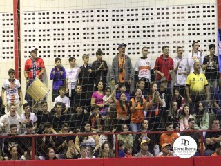 
<a style='margin-left: 5px;' class='btn btn-xs btn-social btn-facebook' href='https://www.facebook.com/sharer/sharer.php?u=https://boladovale.com.br/imgs/800-800-90/conteudo/fotos/1870/img6639.jpg' rel='popup' data-width='500' data-height='400'><i class='fa fa-facebook'></i>Compartilhar <span class='hidden-xs'>no Facebook</span>
</a> 
<a class='btn btn-default btn-xs' target='_blank' href='imgs/800-800-90/conteudo/fotos/1870/img6639.jpg'>
<span class='glyphicon glyphicon-cloud-download'></span> Salvar
</a> 
<span></span>