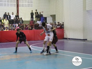 
<a style='margin-left: 5px;' class='btn btn-xs btn-social btn-facebook' href='https://www.facebook.com/sharer/sharer.php?u=https://boladovale.com.br/imgs/800-800-90/conteudo/fotos/1870/img6656.jpg' rel='popup' data-width='500' data-height='400'><i class='fa fa-facebook'></i>Compartilhar <span class='hidden-xs'>no Facebook</span>
</a> 
<a class='btn btn-default btn-xs' target='_blank' href='imgs/800-800-90/conteudo/fotos/1870/img6656.jpg'>
<span class='glyphicon glyphicon-cloud-download'></span> Salvar
</a> 
<span></span>