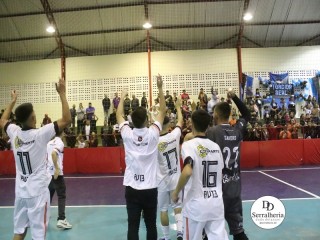 
<a style='margin-left: 5px;' class='btn btn-xs btn-social btn-facebook' href='https://www.facebook.com/sharer/sharer.php?u=https://boladovale.com.br/imgs/800-800-90/conteudo/fotos/1870/img6698.jpg' rel='popup' data-width='500' data-height='400'><i class='fa fa-facebook'></i>Compartilhar <span class='hidden-xs'>no Facebook</span>
</a> 
<a class='btn btn-default btn-xs' target='_blank' href='imgs/800-800-90/conteudo/fotos/1870/img6698.jpg'>
<span class='glyphicon glyphicon-cloud-download'></span> Salvar
</a> 
<span></span>