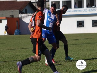 
<a style='margin-left: 5px;' class='btn btn-xs btn-social btn-facebook' href='https://www.facebook.com/sharer/sharer.php?u=https://boladovale.com.br/imgs/800-800-90/conteudo/fotos/1873/img6942.jpg' rel='popup' data-width='500' data-height='400'><i class='fa fa-facebook'></i>Compartilhar <span class='hidden-xs'>no Facebook</span>
</a> 
<a class='btn btn-default btn-xs' target='_blank' href='imgs/800-800-90/conteudo/fotos/1873/img6942.jpg'>
<span class='glyphicon glyphicon-cloud-download'></span> Salvar
</a> 
<span></span>